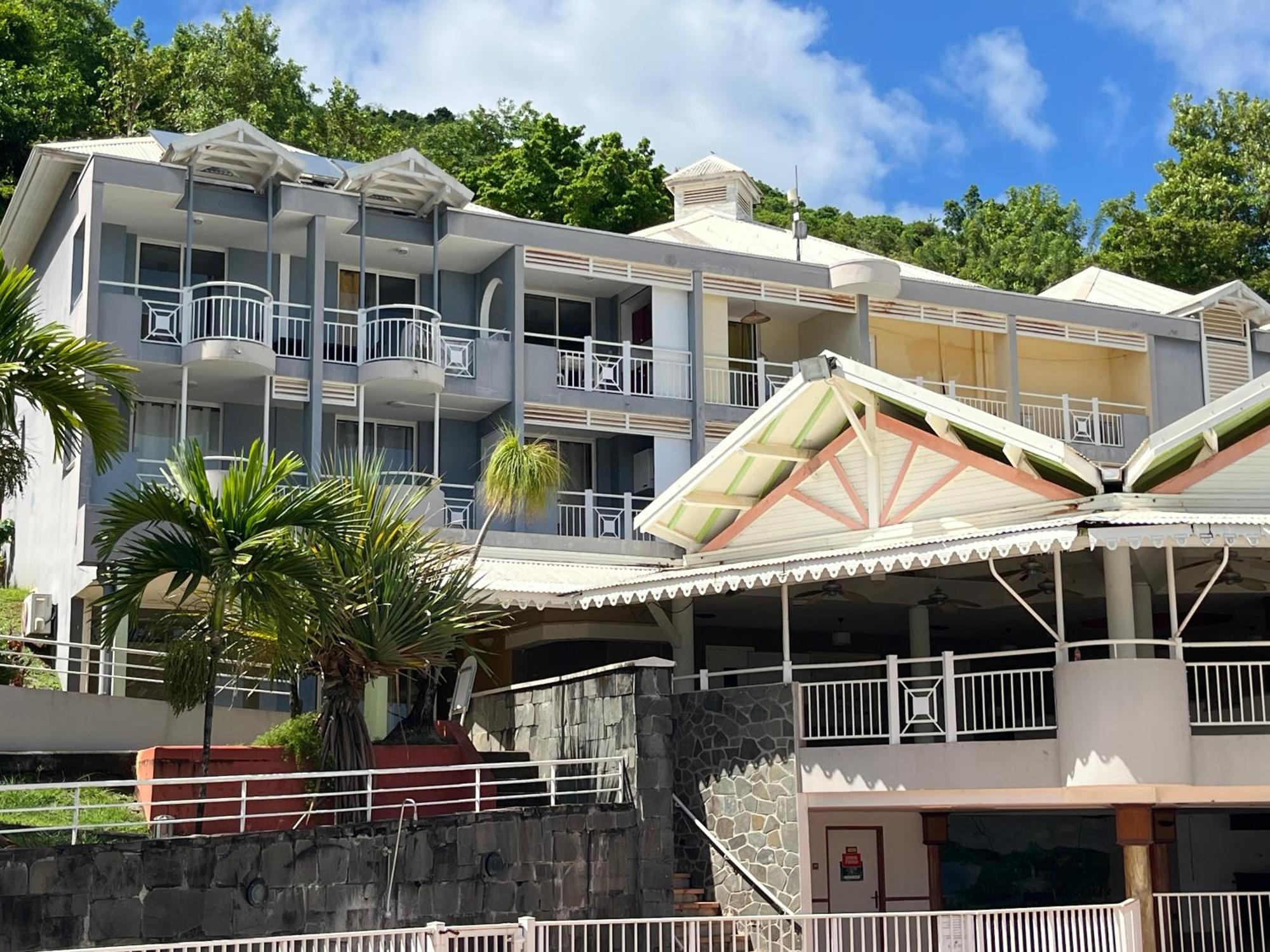 Studio Harmony-Residence Hoteliere -Randonnee-Surf-Restaurant- Superbe Vue Sur Mer-100M De La Plage 拉特里尼泰 外观 照片